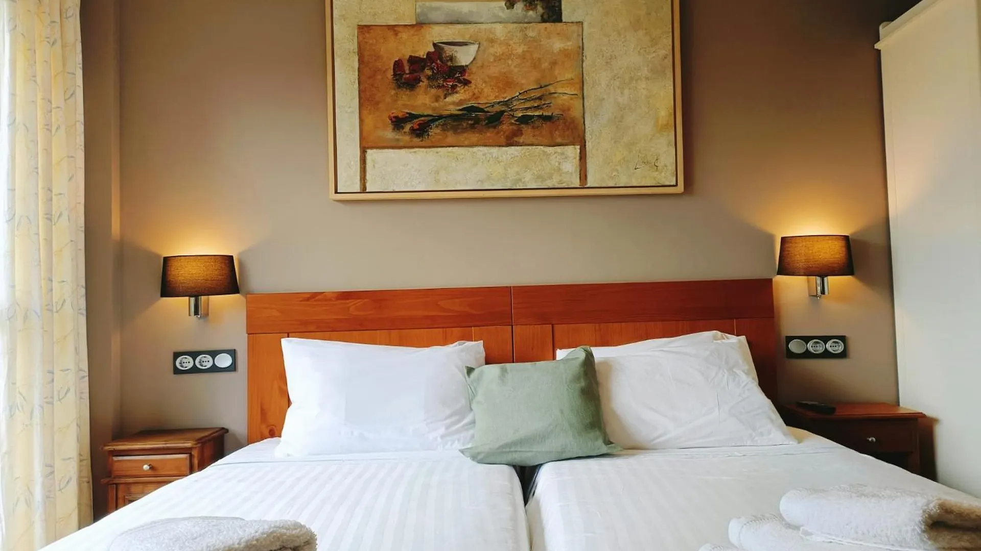 Bed and breakfast Rooms Tribunak Lasarte